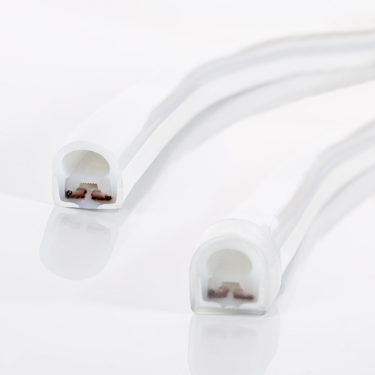 Gaine Néon LED Flexible Dimmable 7.5W/m 220V AC 120LED/m Semi-circulaire 180° Bleu IP67 Coupe tous les 100cm 3m