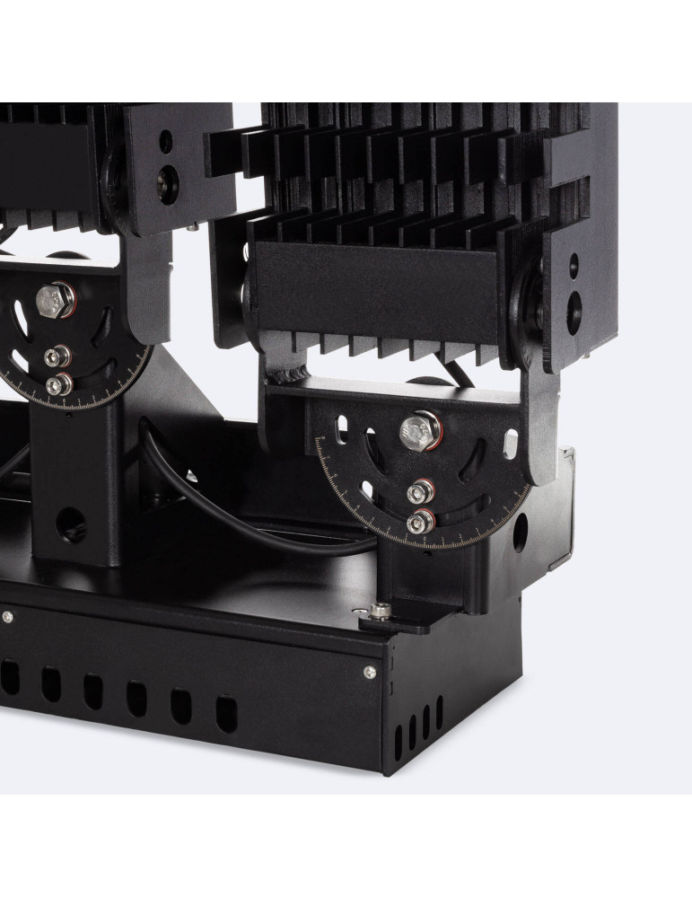 Projecteur LED 1200W Stadium Nova BIS Professionnel LUMILEDS 150lm/W IP66 INVENTRONICS Dimmable 0-10 V LEDNIX