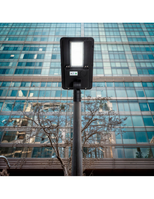 Lampadaire LED Solaire 1000 lm 125 lm/W Sinai avec detecteur de mouvement