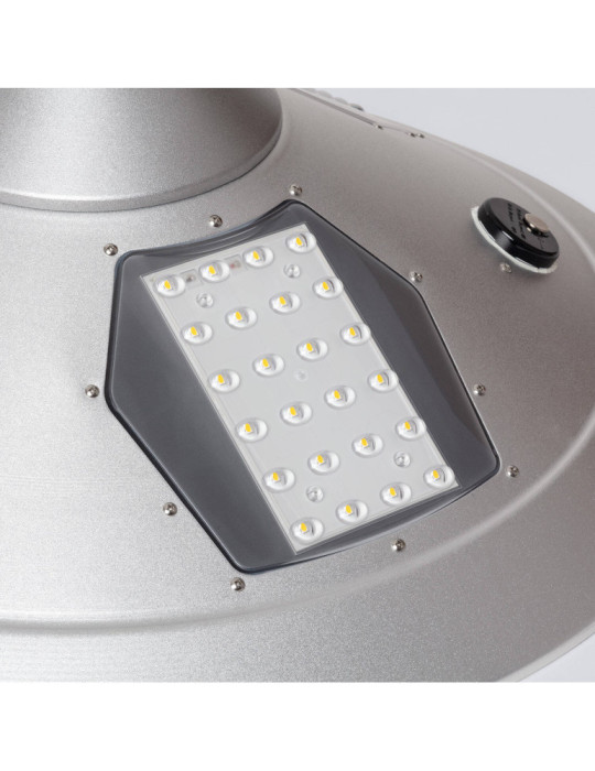 Lampadaire LED Solaire 4500 lm 150 lm/W Garden LUMILEDS