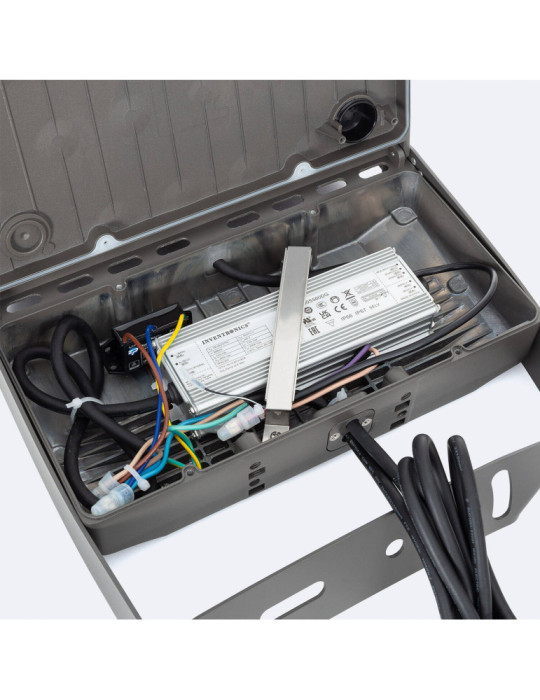 Projecteur LED 200W Premium 160lm/W INVENTRONICS Dimmable 1-10V Pyros