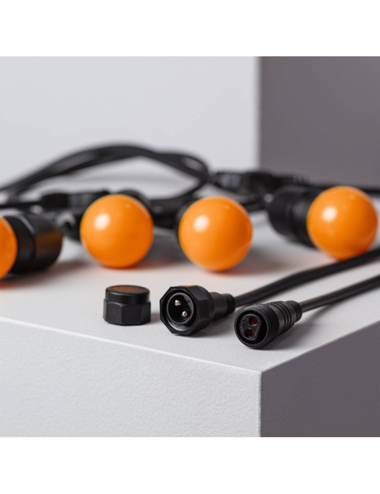 Kit Guirlande Waterproof 5.5m Noire + 8 Ampoules LED E27 G45 3W de Couleurs