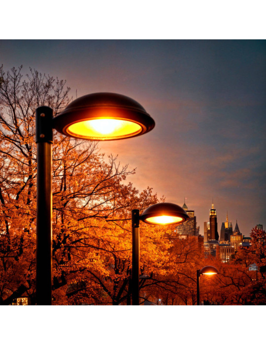 Lampadaire LED 60W Ambre Arrow LUMILEDS PHILIPS Xitanium Dimmable 1-10V