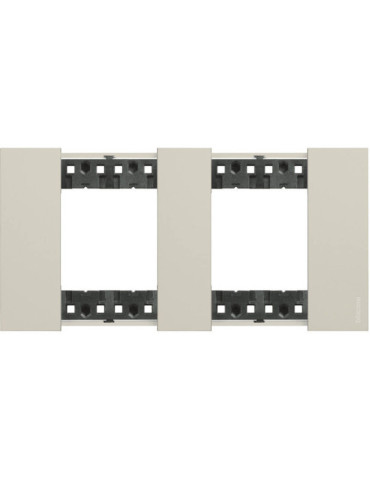 Platine de Finition 2 x 2 Modules BTicino Living Now KA4802M2K_