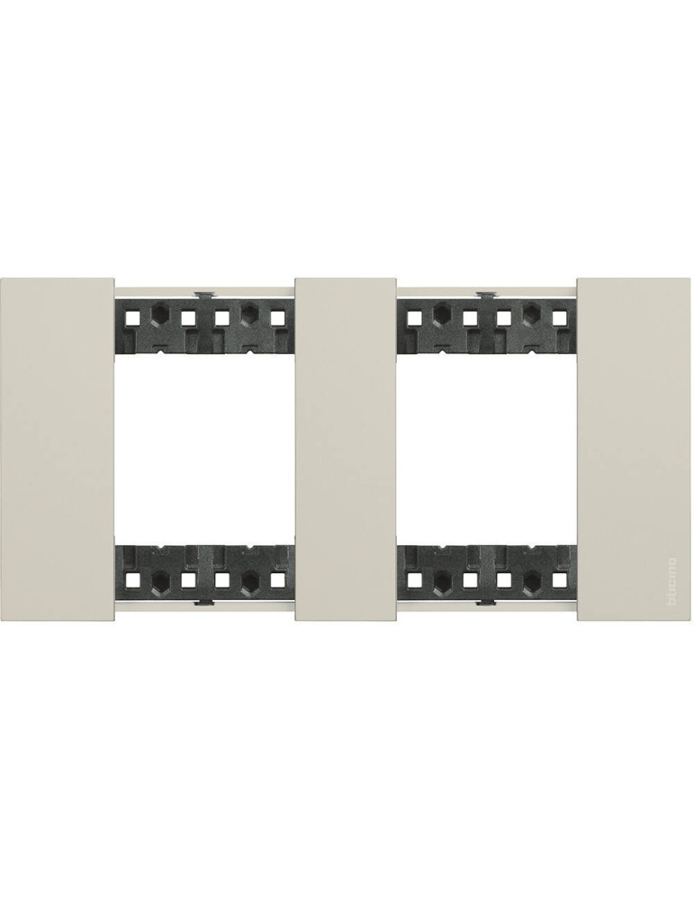 Platine de Finition 2 x 2 Modules BTicino Living Now KA4802M2K_