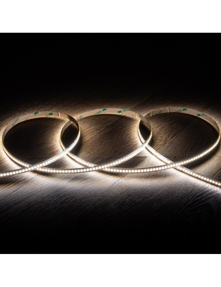 Ruban LED SMD2022 24V DC 252 LED/m 5m IP20 CRI90 Largeur 8mm FreeCut