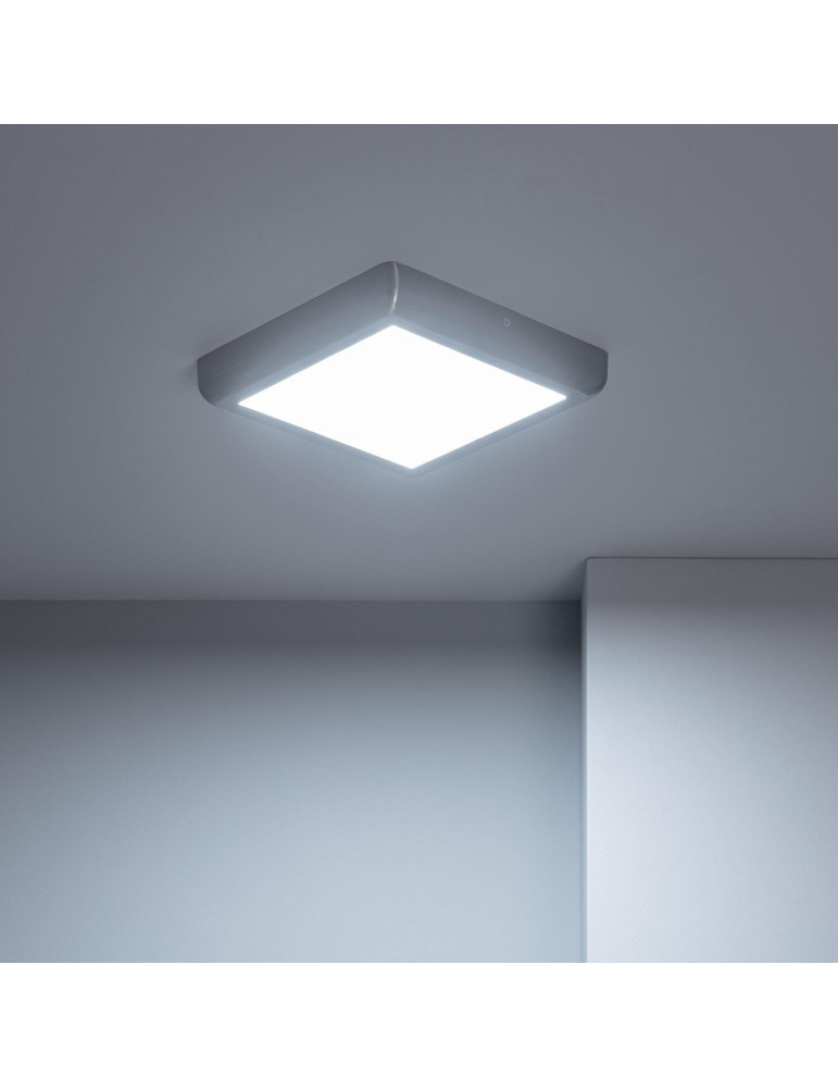 Plafonnier LED Carré Design 18W Métal 225x225 mm Silver