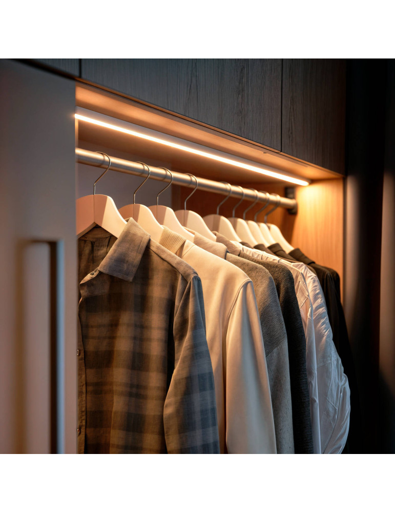 Profilé Aluminium en Saillie 1m avec Capot Translucide pour Rubans LED  jusqu'à 10mm