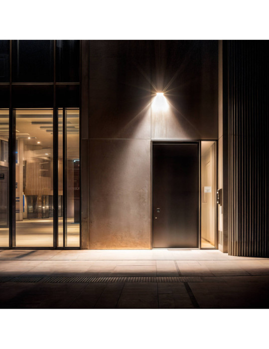 Projecteur LED Slim Crystal 120lm/W IP65 20W Blanc Projecteur LED Slim Crystal 120lm/W IP65 20W Blanc