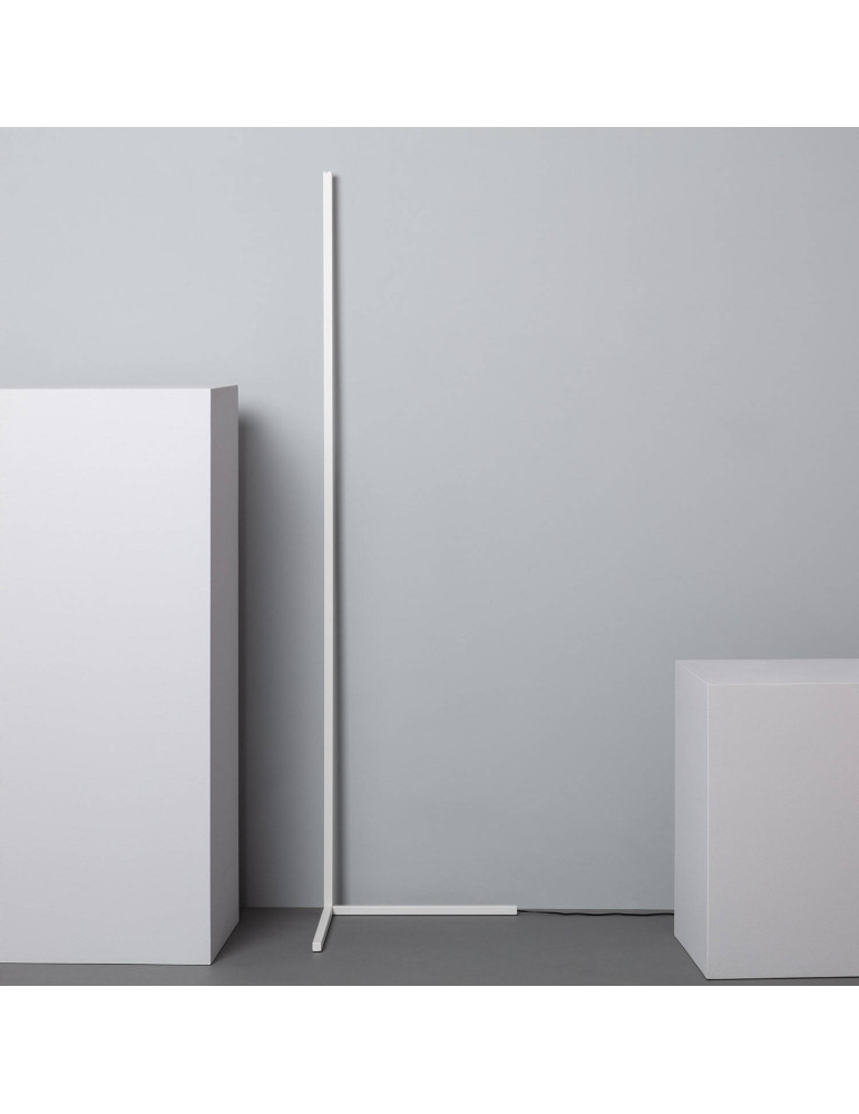 Lampadaire LED RGBWW Luxy 20W