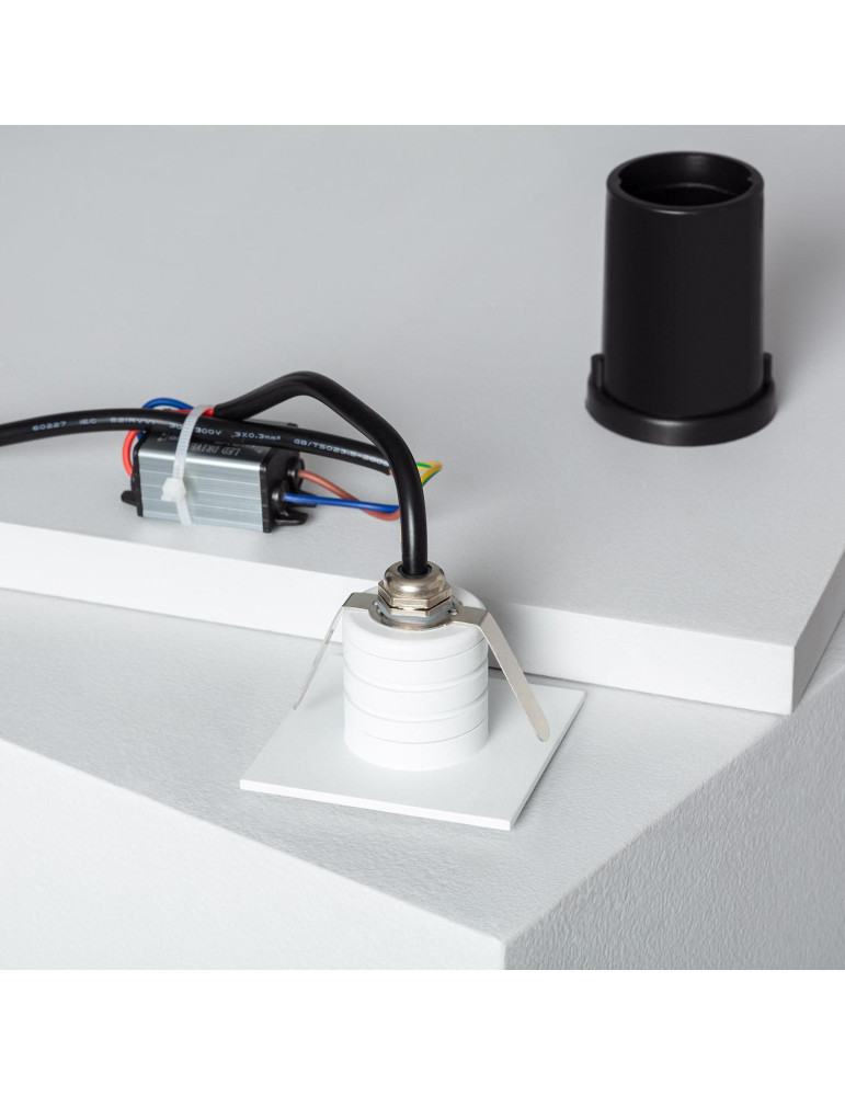 Balise LED Extérieure 2W Encastrable au Mur Carrée Guell Blanche