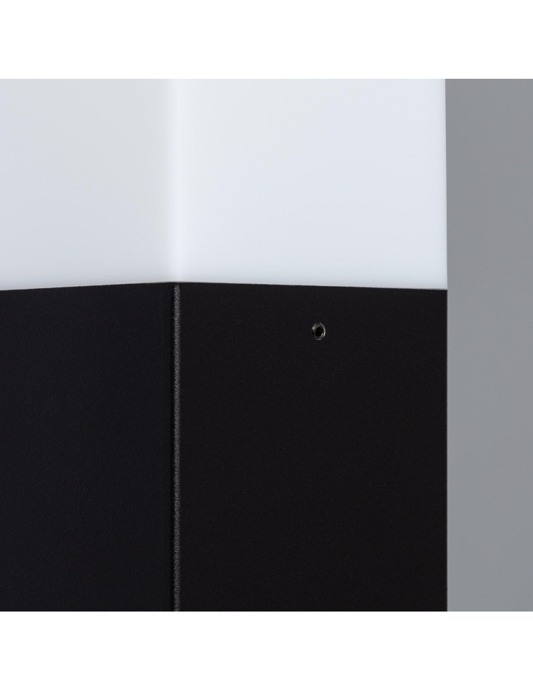 Balise Extérieure en Saillie sur Pied 74cm Augusta Noire avec Prise Type F Schuko