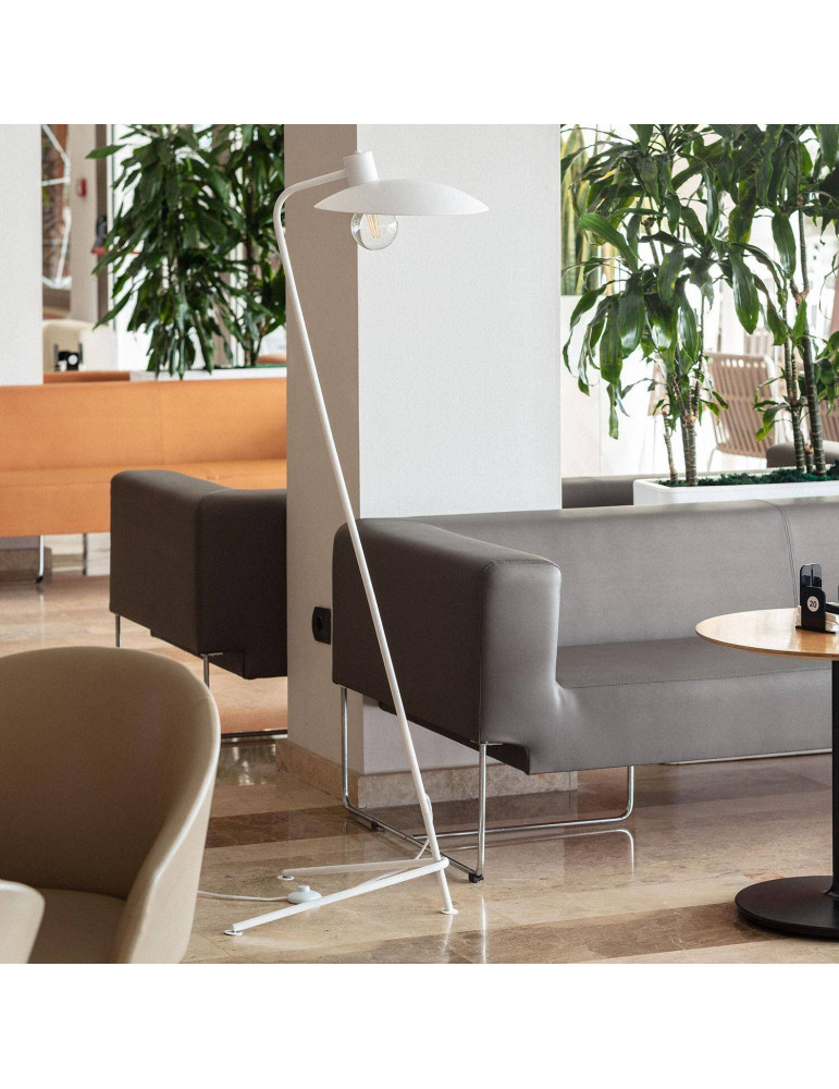 Lampadaire Metal Lineo