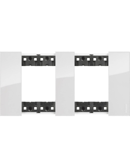 Platine de Finition 2 x 2 Modules Kristall BTicino Living Now KA4802M2D_ Platine de Finition 2 x 2 Modules Kristall BTicino Living Now KA4802M2D_