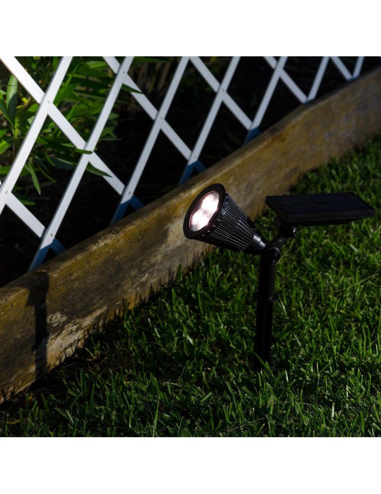 Spot LED Solaire Meillion sur Piquet IP65
