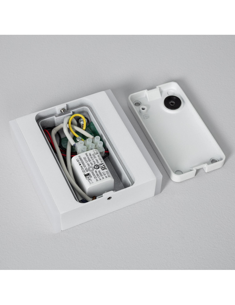 Applique Murale LED Extérieure Orus 6W Éclairage Double Face Carrée Blanche