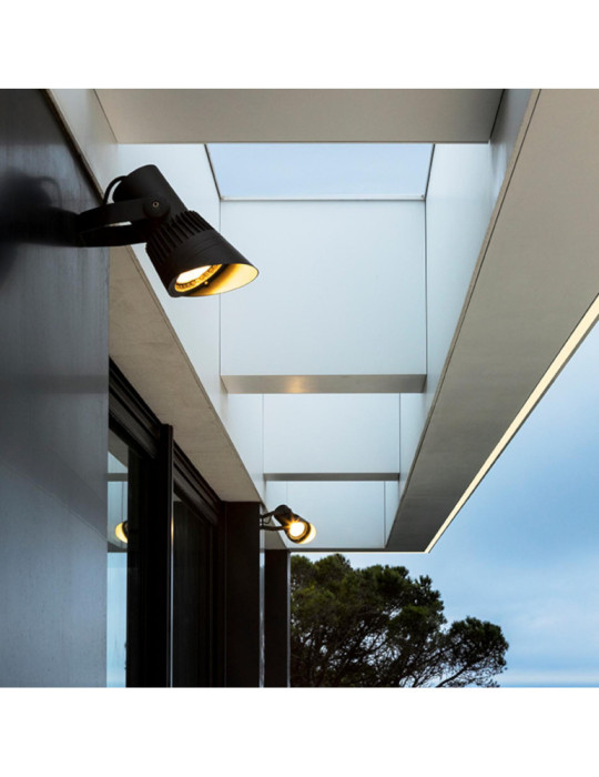 Projecteur LED Hubble COB 92W IP65 DALI LEDS-C4 05-E083-Z5-CL