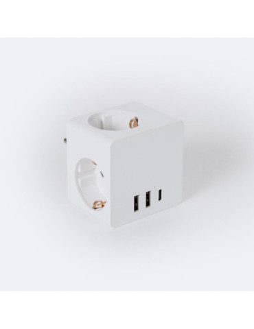 Adaptateur de prise Triple Type F Schuko 2 USB + 1 USB-C