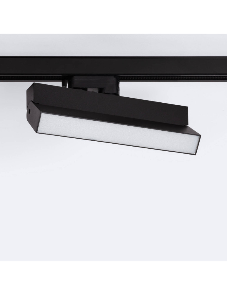 Spot Linéaire LED sur Rail Triphasé 24W CCT Dimmable Elegant Noir Spot Linéaire LED sur Rail Triphasé 24W CCT Dimmable Elegant Noir