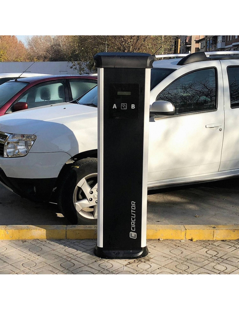 Borne de Recharge pour Voiture Électrique Triphasée 22 kW CIRCUTOR URBAN MASTER T2-C2